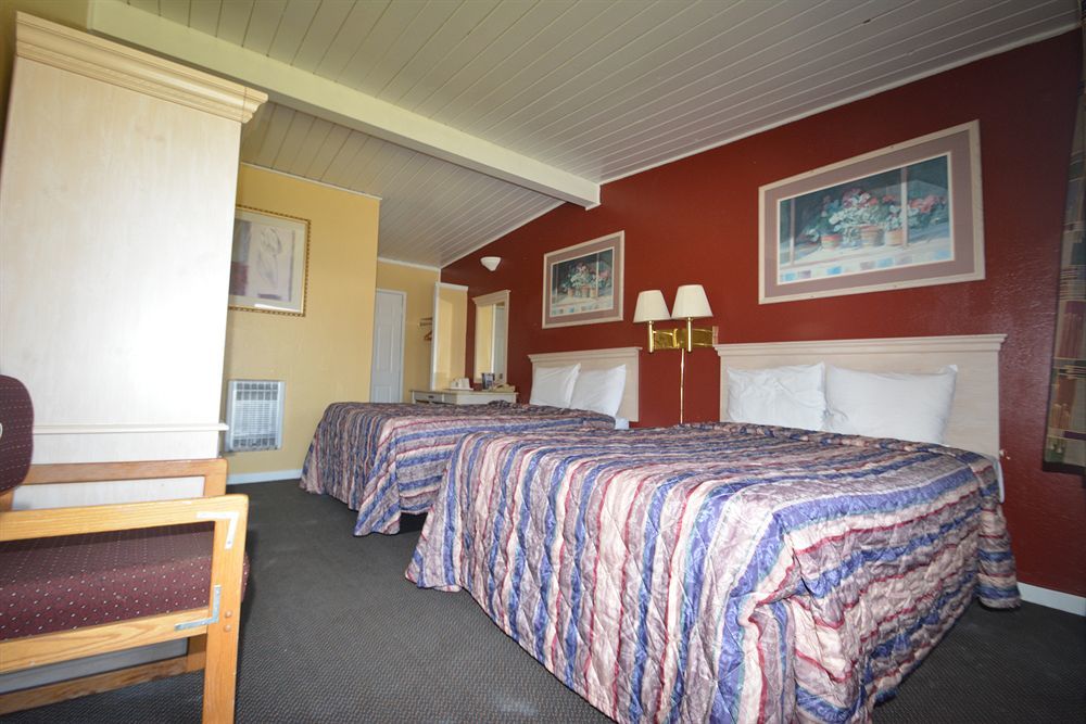 Gateway Inn Ред-Блафф Экстерьер фото