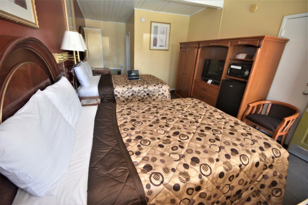 Gateway Inn Ред-Блафф Экстерьер фото